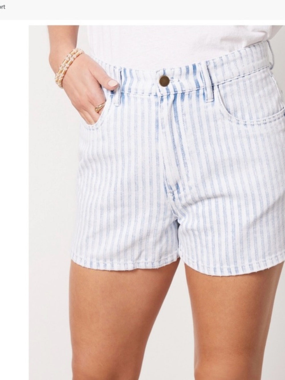 🌸E2- Faherty Stripped Shorts💙🤍